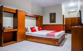 OYO 1673 Hotel Taman Mangkubumi Indah